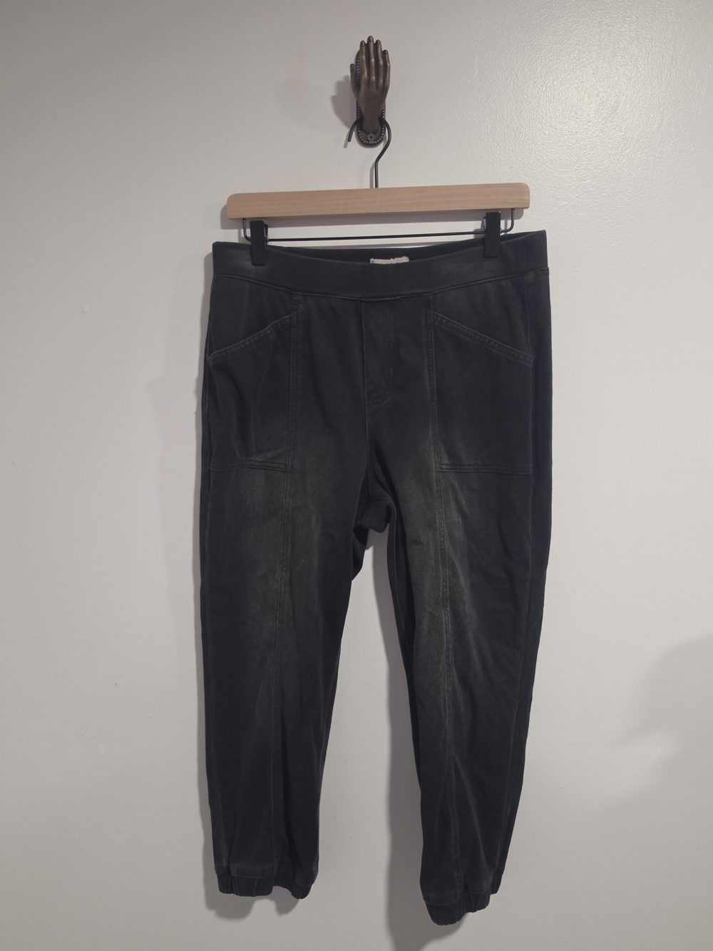 LOGO by Lori Goldstein Black Pull On Jogger Pants Patch Pockets Women's Size 10P